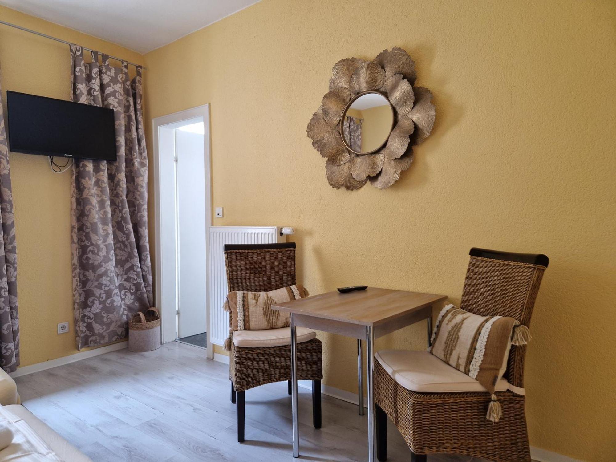 Ricks City Hotel Trier Bagian luar foto
